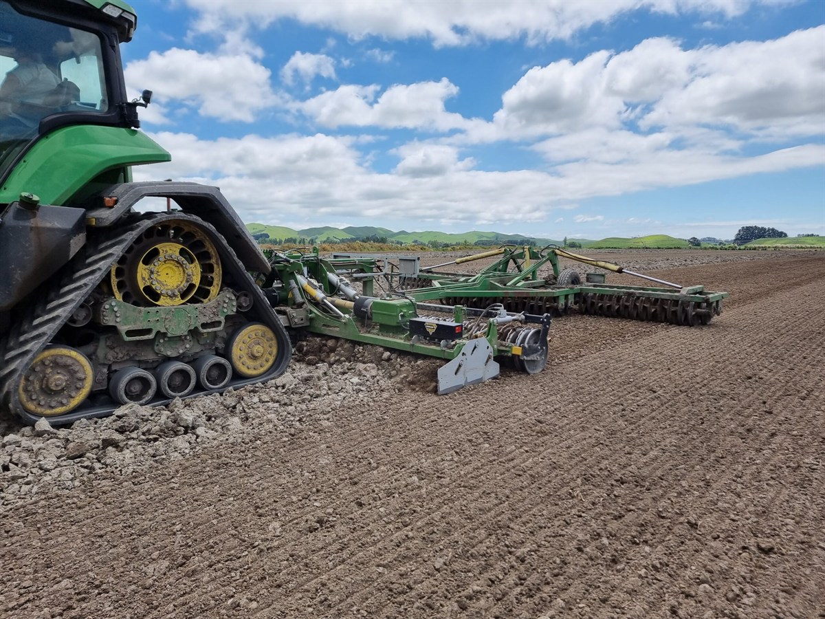 Celli Folding Power Harrow - Image 2