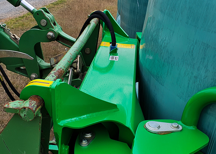 Hustler Softhands LM100 Round Bale Handler - Image 3