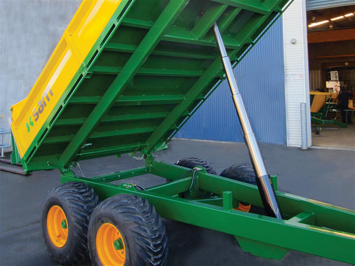 SAM 14 Tonne Hydraulic Tip Trailer - Image 4